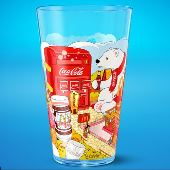 Unopened McDonald’s Collectors Cup Coca-Cola Theme - Picture 5 of 5